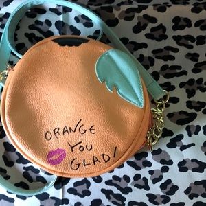 ⭐️ Sale⭐️ 🍊 Orange Ya Glad! Betsey Crossbody